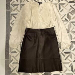 Size 2 Banana Republic leather pencil skirt